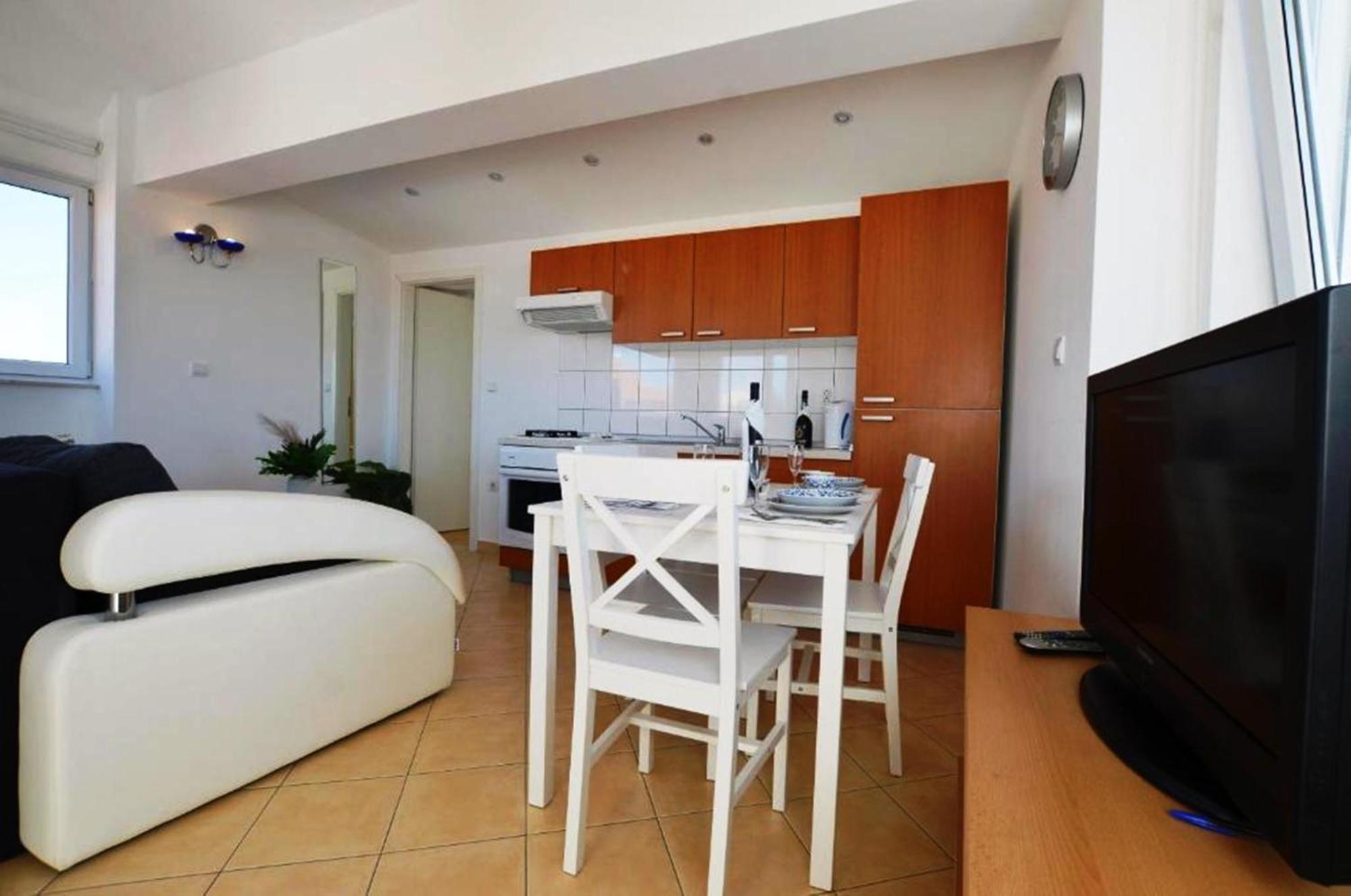 Augusta Apartment Rovinj Exterior photo